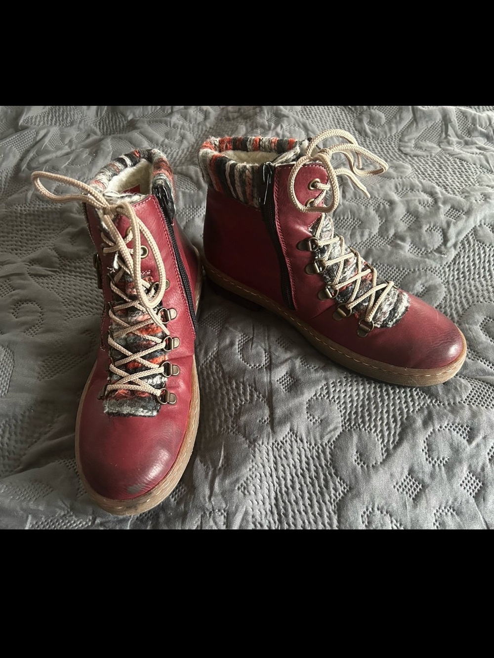 Rieker Felicitas Red Lace-Up Sherpa Lined Ankle Boots, w/Colorful Cuff. Sz 37